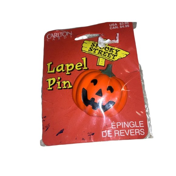 Carlton Cards Pumpkin Lapel Pin - Picture 1 of 6